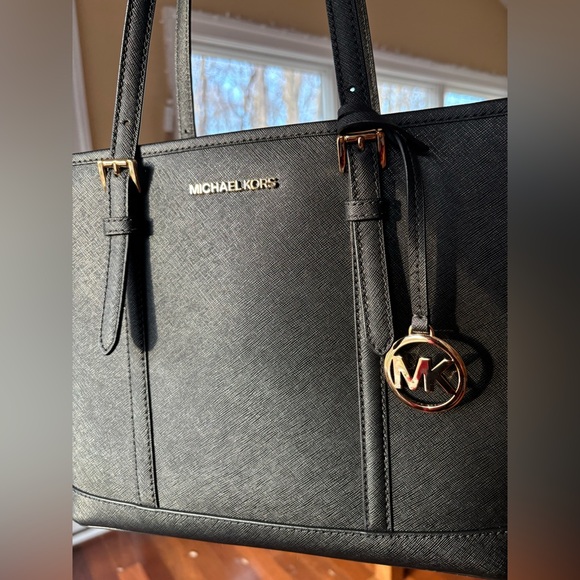 Michael Kors Black Leather Top-Zip Tote Bag - Picture 4 of 16